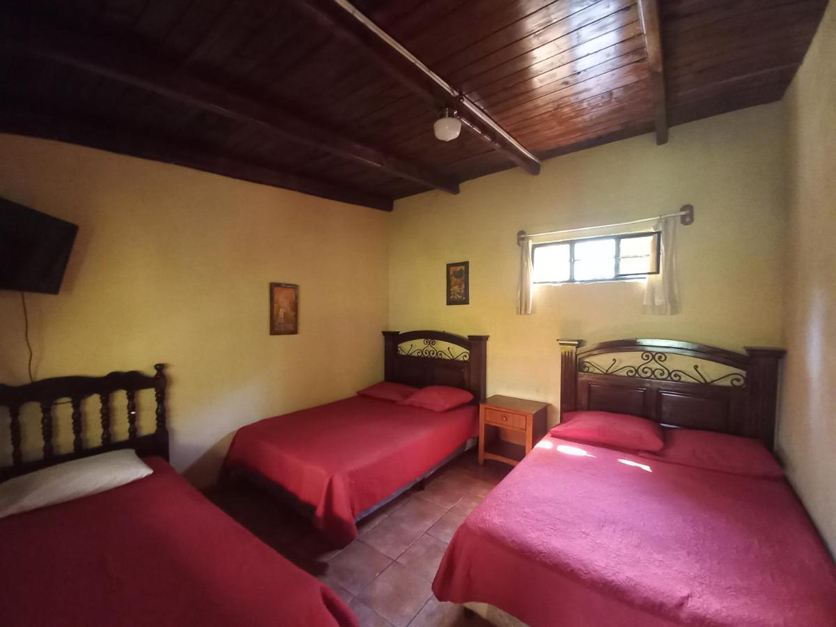 Hotel Y Bungalows Ecologicos Marcelo Santiago Atitlán 外观 照片